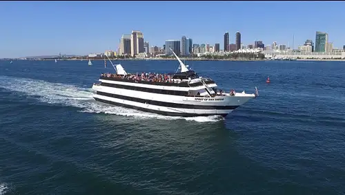San Diego 2-hour full bay cruise - Entrance